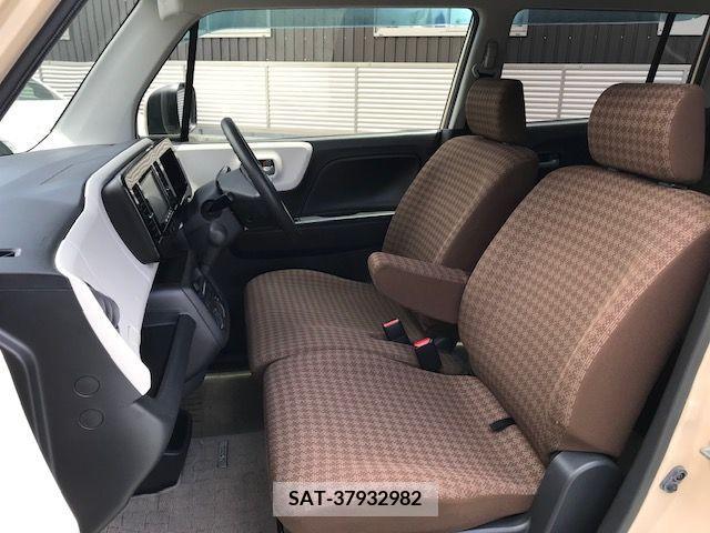 Nissan MOCO 2011-08 324527-12