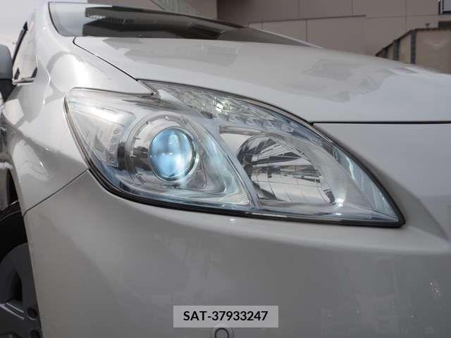 Toyota PRIUS 2010-02 222597-15