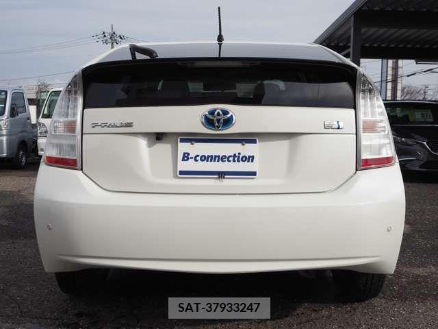Toyota PRIUS 2010-02 222597-8
