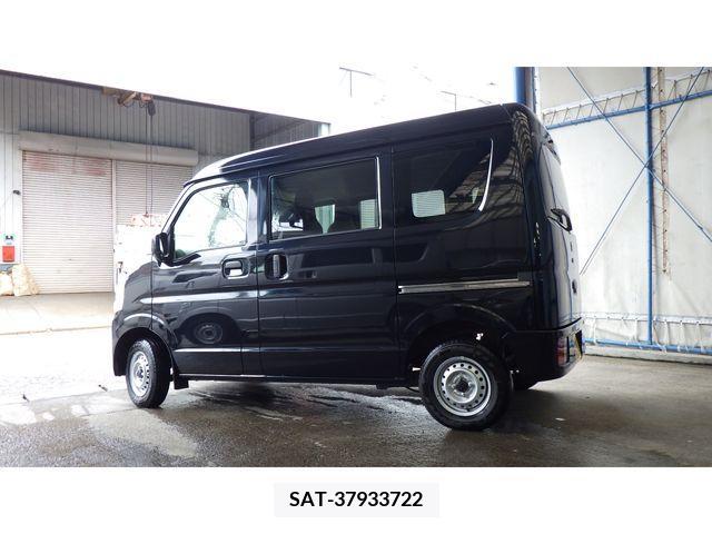 Suzuki EVERY 2023-04 245072-5