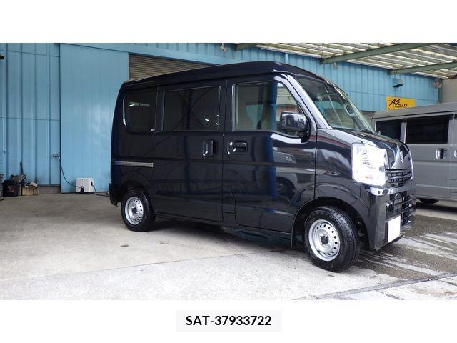 Suzuki EVERY 2023-04 245072-4
