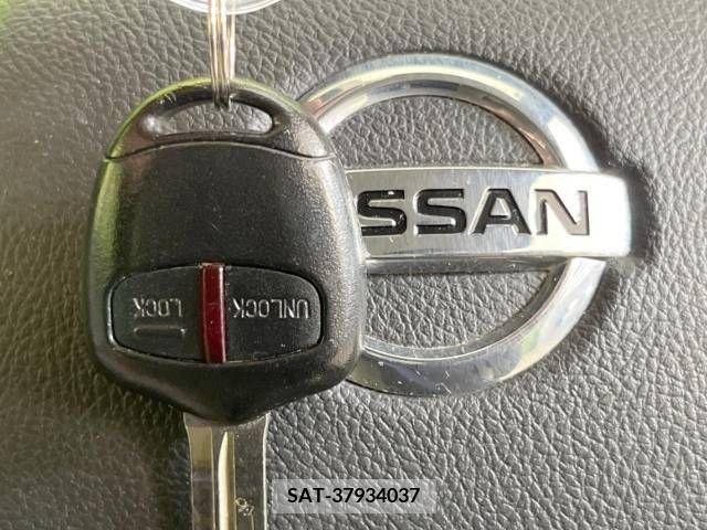 Nissan DAYZ 2015-02 390345-4