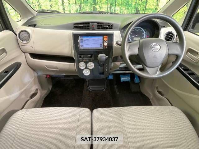 Nissan DAYZ 2015-02 390345-1