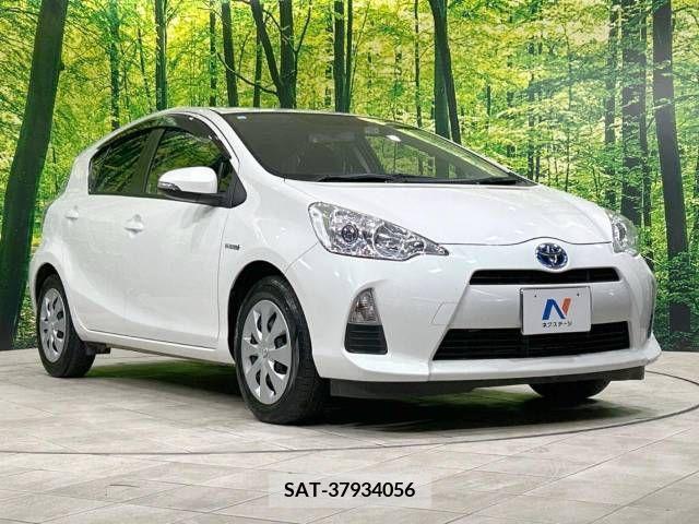 Toyota AQUA 2014-05 293358-16