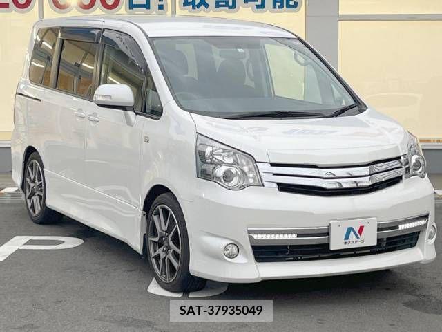 Toyota NOAH 2013-03 253254-17
