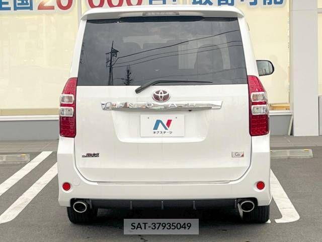 Toyota NOAH 2013-03 253254-16