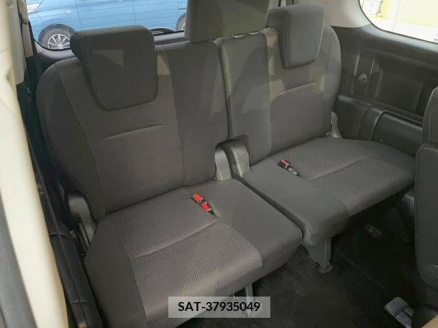 Toyota NOAH 2013-03 253254-10