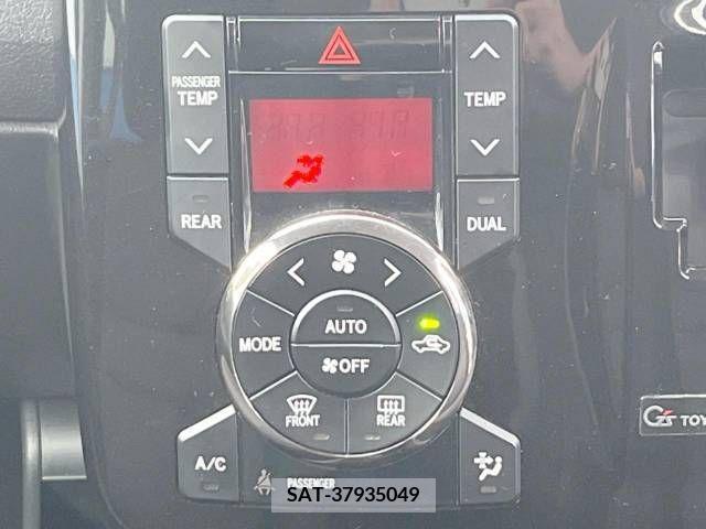 Toyota NOAH 2013-03 253254-6