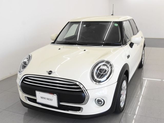 Bmw MINI 2020-03 8301-8