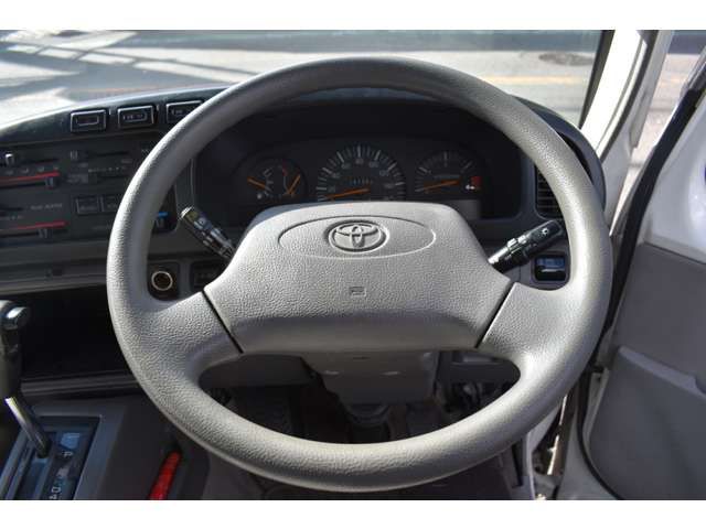 Toyota COASTER 2007-04 188486-3