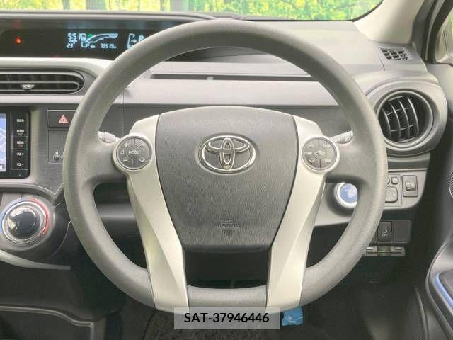 Toyota AQUA 2015-07 314188-11