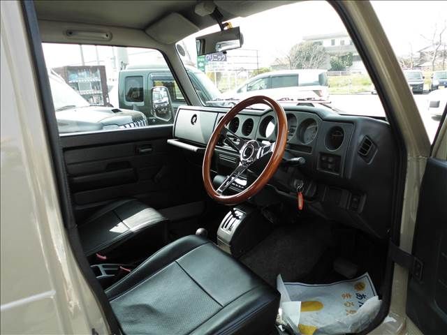 Suzuki JIMNY 1996-01 2334-2