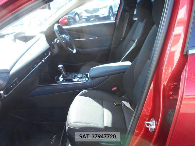 Mazda CX-30 2021-03 215170-11