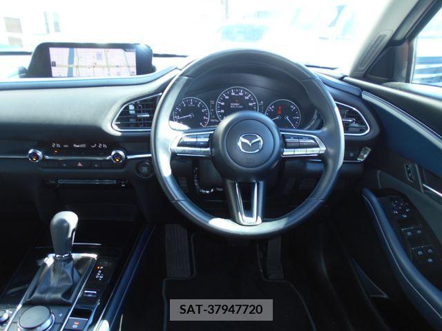 Mazda CX-30 2021-03 215170-18