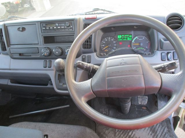 Mitsubishi CANTER 2011-06 1123-12