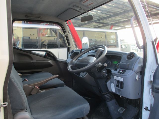 Mitsubishi CANTER 2011-06 1123-13