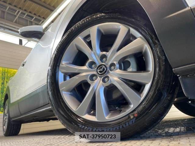 Mazda CX-30 2023-03 208205-12