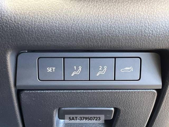 Mazda CX-30 2023-03 208205-7