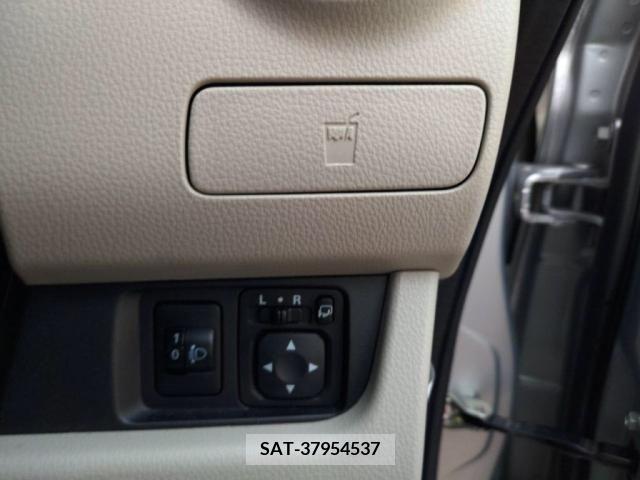 Nissan DAYZ 2015-02 353704-16