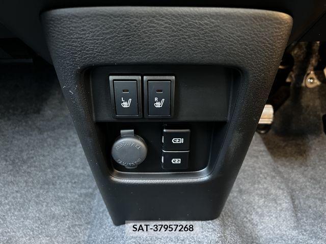 Suzuki HUSTLER 2024-05 384260-6