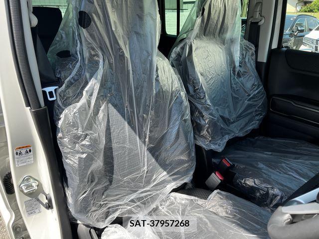 Suzuki HUSTLER 2024-05 384260-17