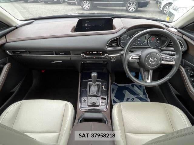 Mazda CX-30 2020-11 265651-1