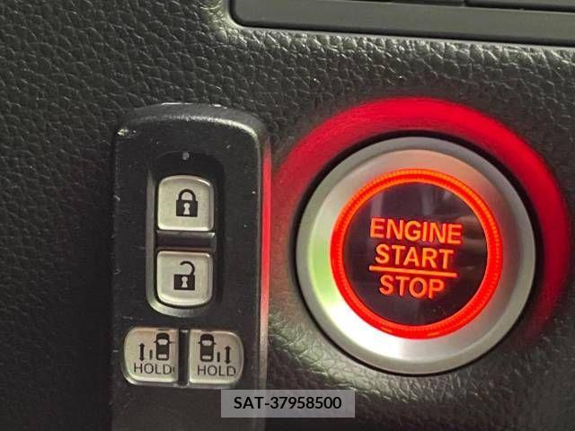 Honda N BOX CUSTOM 2019-05 278931-7