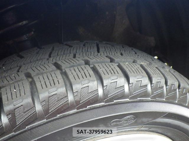 Suzuki CERVO 2009-10 386543-10