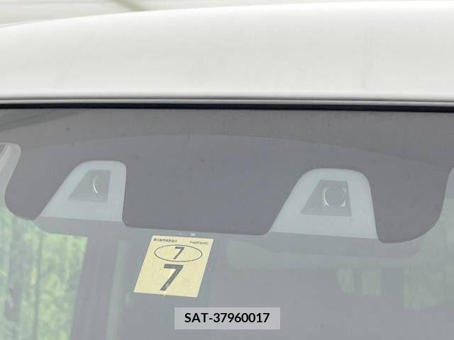 Suzuki SPACIA 2022-07 285966-2