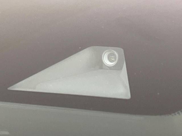 Nissan NOTE 2017-09 15807-2