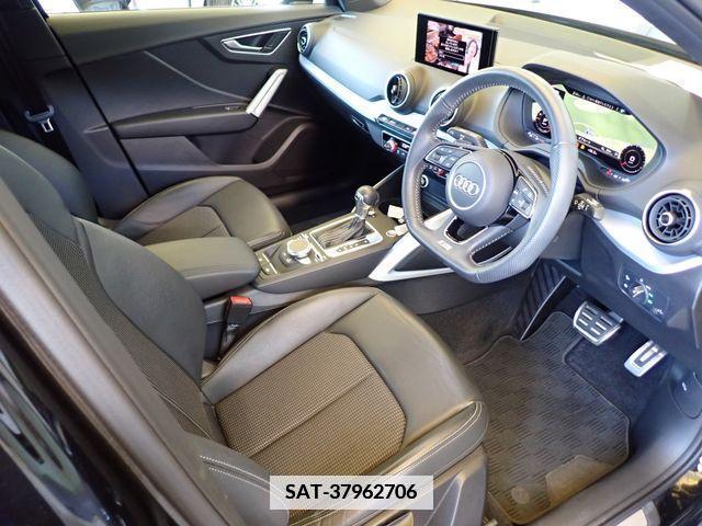 Audi Q2 2020-02 356563-1