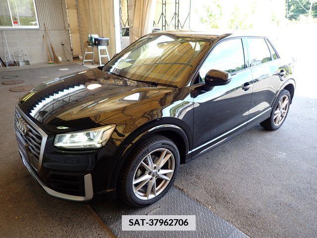 Audi Q2 2020-02 356563-6