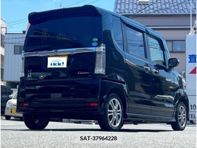 Honda N BOX CUSTOM 2017-03 364817-2