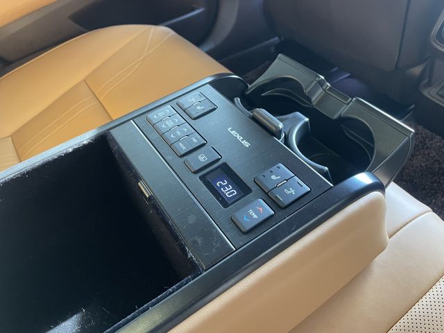 Lexus ES 2018-12 185241-27