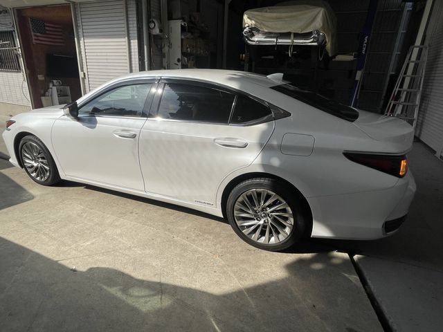 Lexus ES 2018-12 185241-4