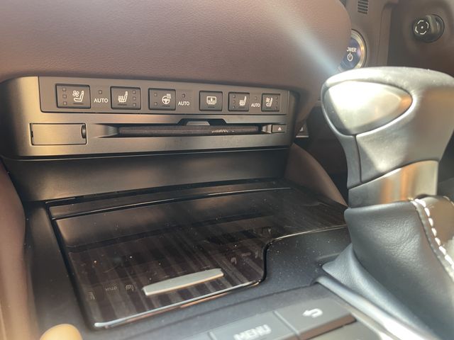 Lexus ES 2018-12 185241-17