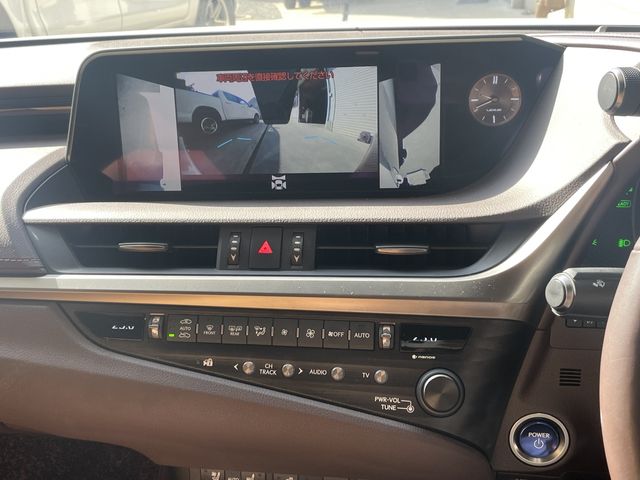 Lexus ES 2018-12 185241-23