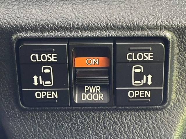 Toyota SIENTA 2017-03 189115-4