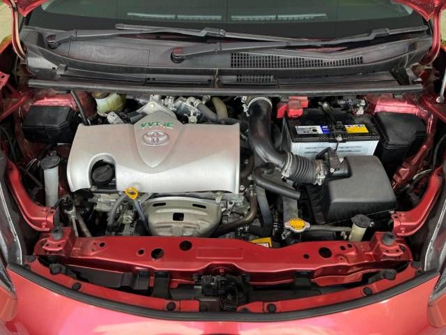 Toyota SIENTA 2017-03 189115-18