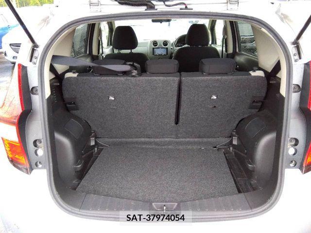 Nissan NOTE 2019-01 337415-2