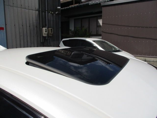 Toyota CROWN SEDAN 2018-12 24655-3