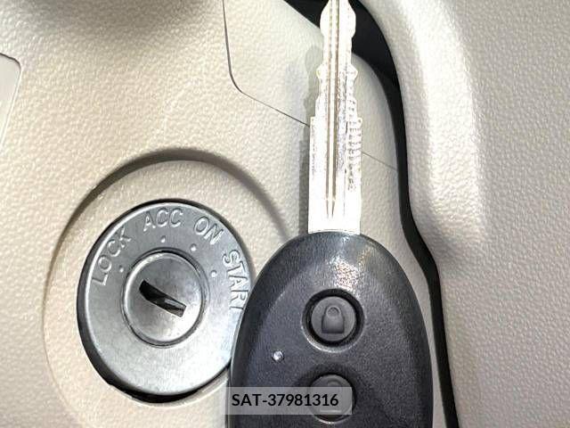 Daihatsu TANTO 2015-07 310131-4