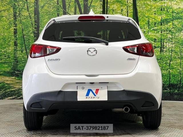 Mazda DEMIO 2016-02 396391-15