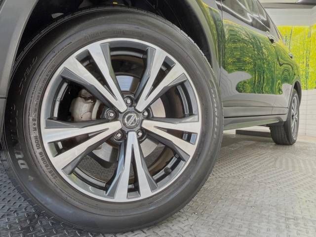 Nissan X-TRAIL 2019-01 28549-13