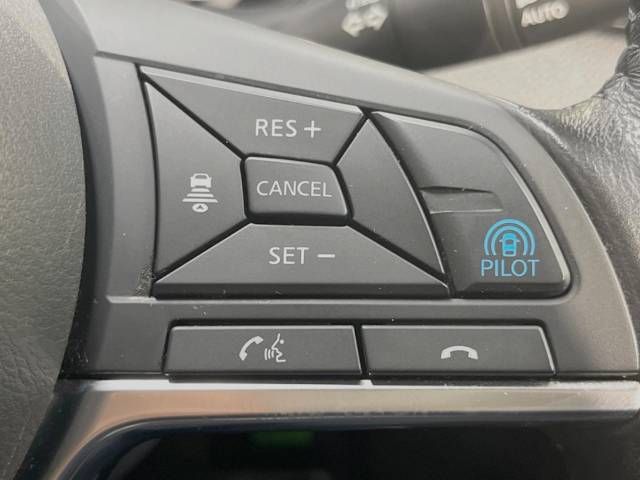 Nissan X-TRAIL 2019-01 28549-5