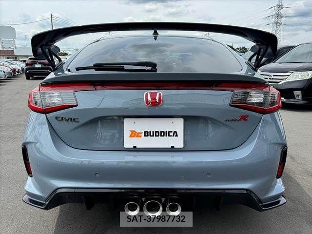 Honda CIVIC 2024-02 267016-13