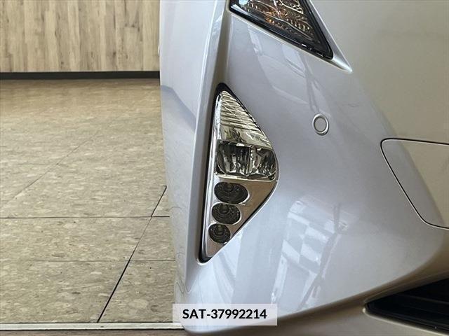 Toyota PRIUS 2016-09 344767-25