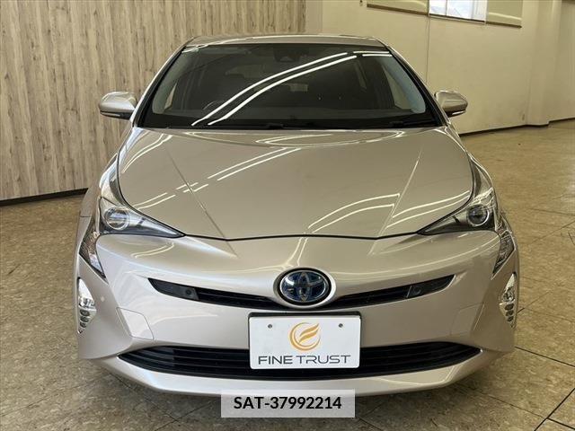 Toyota PRIUS 2016-09 344767-15