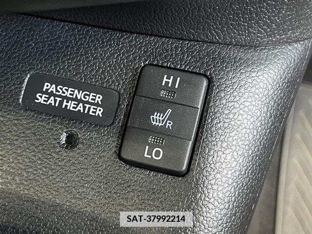 Toyota PRIUS 2016-09 344767-5