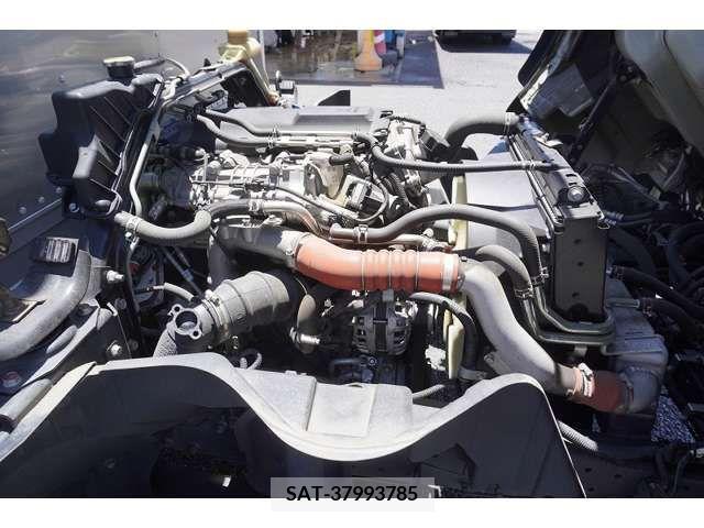 Mitsubishi CANTER 2020-06 302634-14